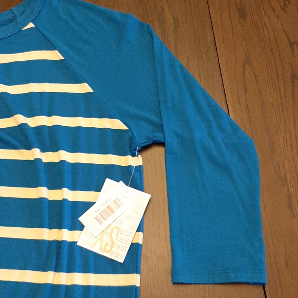 LuLaRoe Randy Shirt - Picture 2 of 4